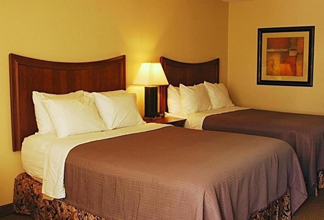 Trade Winds Central Inn Tulsa Chambre photo